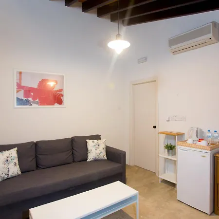 Inn Shongas Dherinia